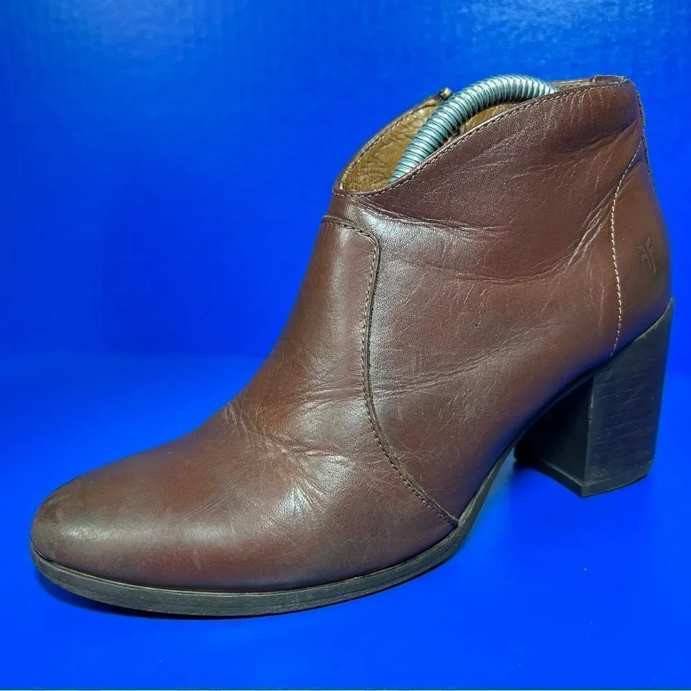 Frye Nora Zip Short Leather Ankle Booties Redwood Brown Womens 6M
